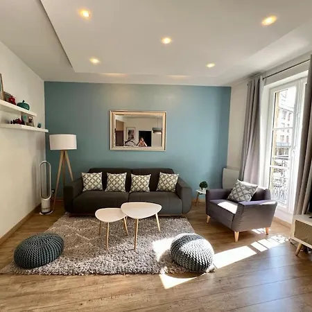 Appartamento Newly Renovated Spacious In Montorgeuil Area
